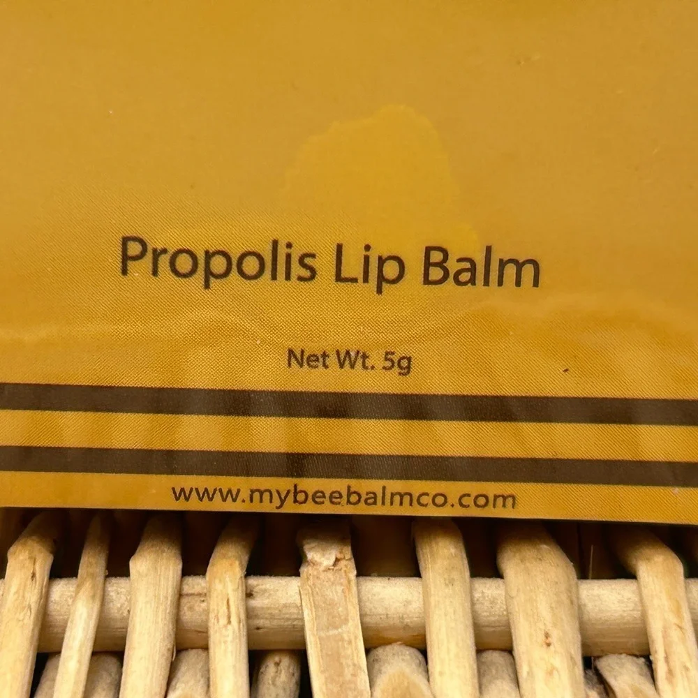 Original My Bee Balm Lip Balm Propolis Hydrating Honey‎ Pot Dry Chapped Natural